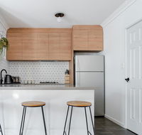 Jane Residence - eAccommodation