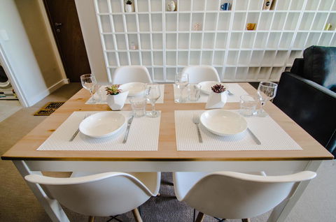 Boutique Carousel Apartment - eAccommodation 13