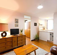 The Local - Fremantle Apartment - eAccommodation