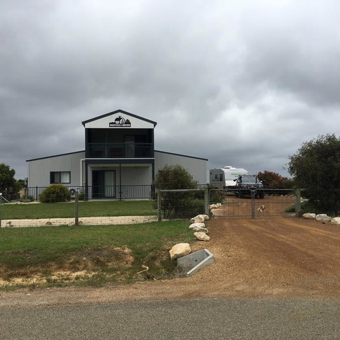 Barnville@Bremer - eAccommodation 0