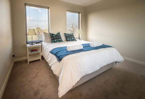 Woodlands Retreat - eAccommodation 11