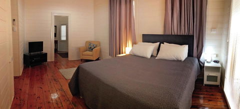 Hopetoun Motel & Chalet Village - eAccommodation 11