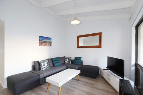 West Beach Lagoon 221 - Stylish Apartment! - eAccommodation 9