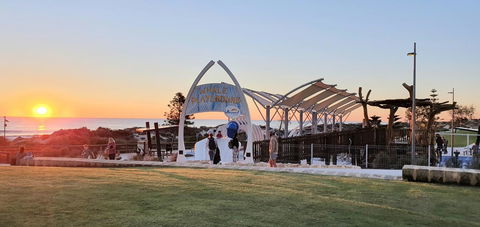 West Beach Lagoon 221 - Stylish Apartment! - eAccommodation 21