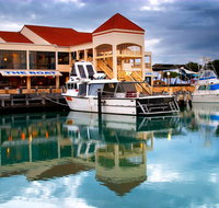 The Marina Hotel - Mindarie