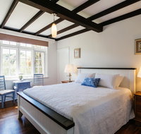 Elliot House - eAccommodation