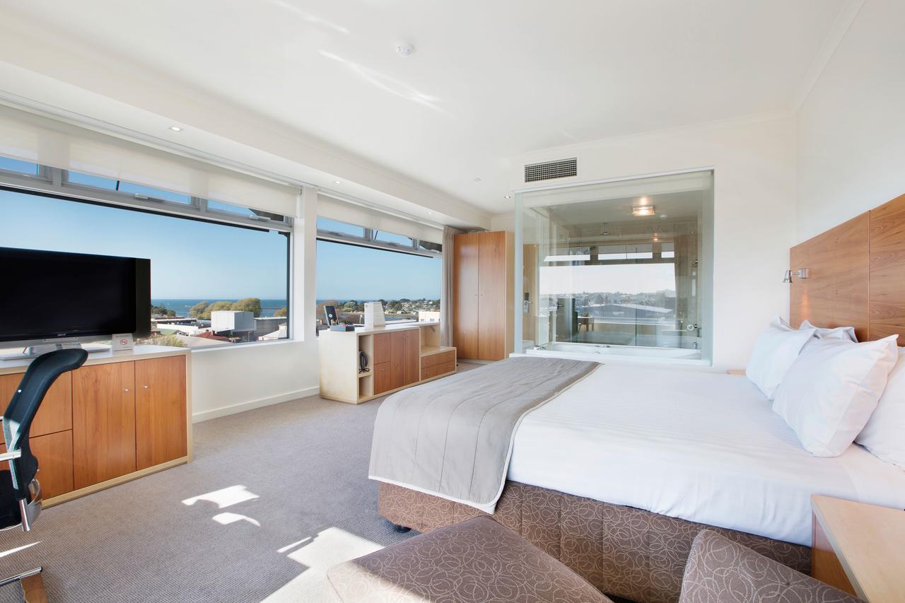  eAccommodation