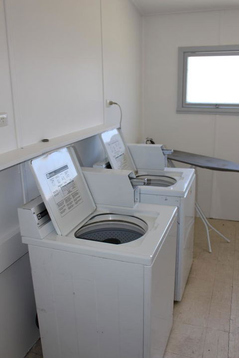 Tullah Lakeside Lodge - eAccommodation 27