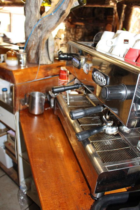 Tullah Lakeside Lodge - eAccommodation 32