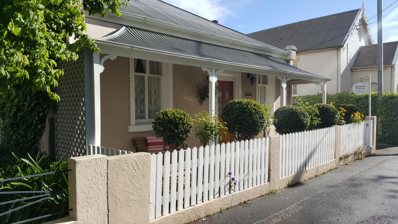  eAccommodation