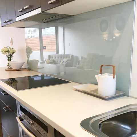 Sandy Bay Studio Apartment - eAccommodation 3