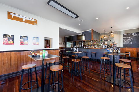 Customs House Hotel - eAccommodation 25