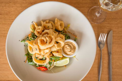 Riverfront Motel & Villas - eAccommodation 5