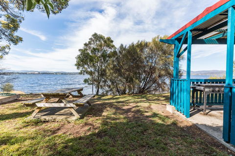 Riverfront Motel & Villas - eAccommodation 21