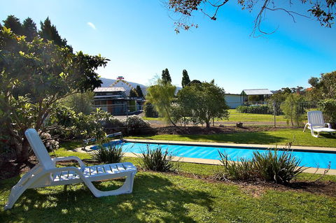 Riverfront Motel & Villas - eAccommodation 33