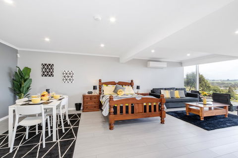 Views Forever - Devonport - eAccommodation 3