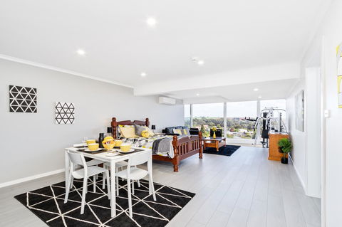 Views Forever - Devonport - eAccommodation 4