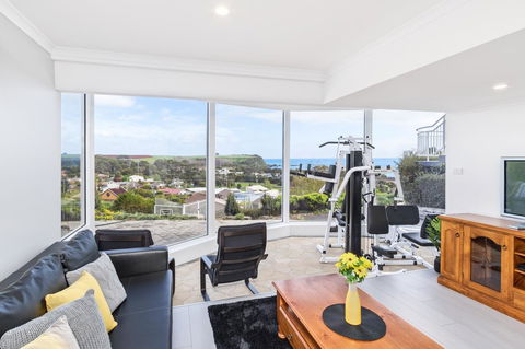 Views Forever - Devonport - eAccommodation 0