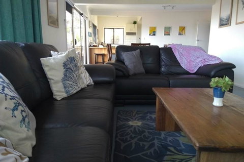 The Sandy Sister - eAccommodation 16