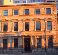 105 Mac Unique Apartments - eAccommodation