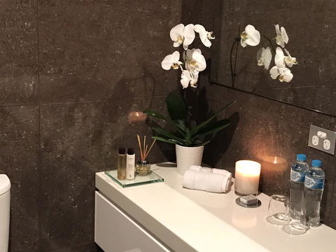 Amare Beachside Luxury - eAccommodation 7