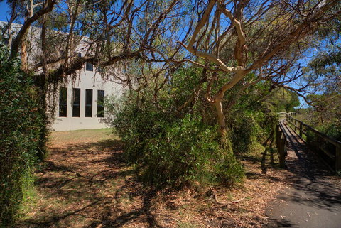 Amare Beachside Luxury - eAccommodation 23