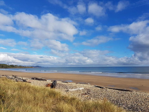 Amare Beachside Luxury - eAccommodation 5