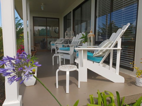 Garden By The Beach - Gateway To The East Coast, Close To Airport - eAccommodation 4
