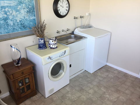 Garden By The Beach - Gateway To The East Coast, Close To Airport - eAccommodation 18