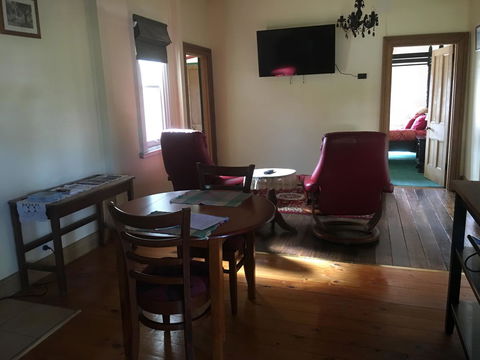 Kerrellie Cottages 2, 4 & 8 Reid Street - eAccommodation 20