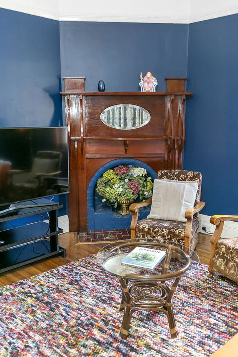 Insomnia On Elizabeth - eAccommodation 5