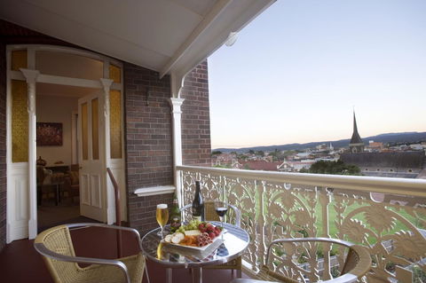 Auldington Hotel - eAccommodation 21