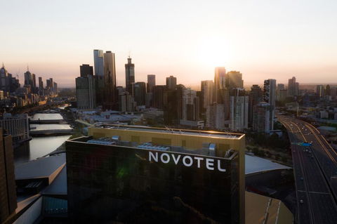 Novotel Melbourne South Wharf - eAccommodation 2