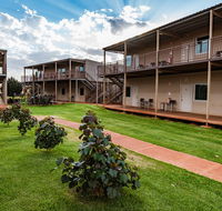 Oasis Newman - eAccommodation