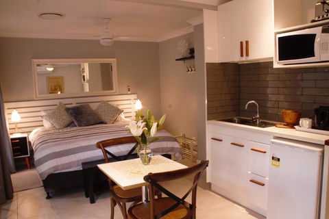 Paperbark Bed & Breakfast - eAccommodation 0