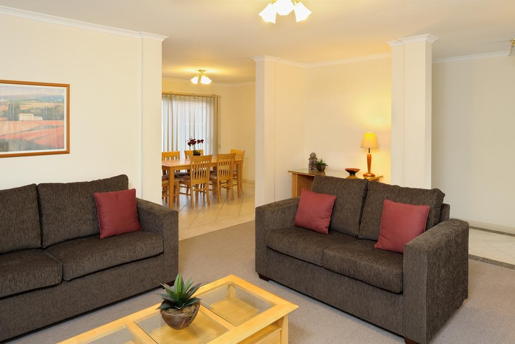  eAccommodation