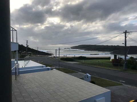 Peaceful, Relaxing With Amazing Water Views - eAccommodation 0