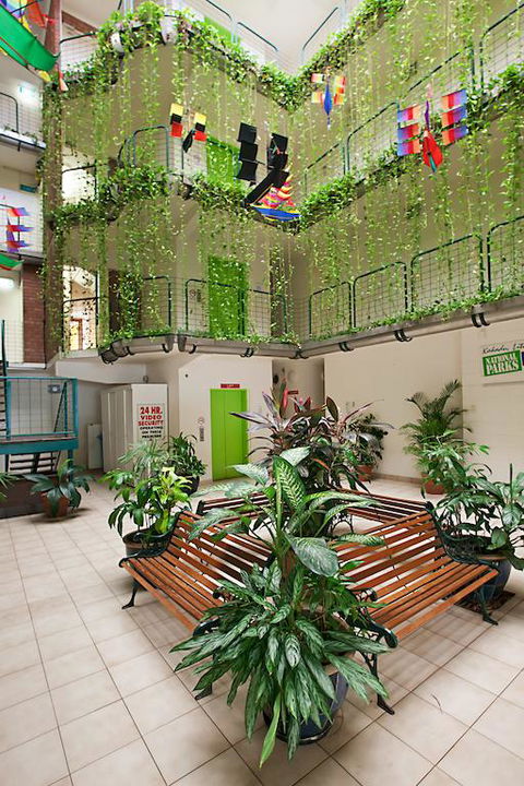 Peninsular Apartments - eAccommodation 3