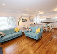 Perth Beachside Holiday House - eAccommodation