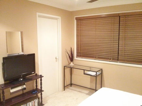 Poinciana Mews - eAccommodation 3