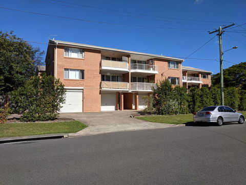 Poinciana Mews - eAccommodation 0
