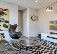 Professional living minutes from the city - eAccommodation