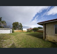 Queens Park Home - eAccommodation