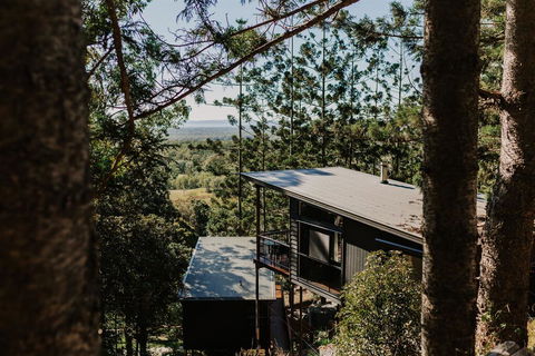 Rainforest Gardens - Luxury Hillside Chalets With Views To Bay & Islands - eAccommodation 1