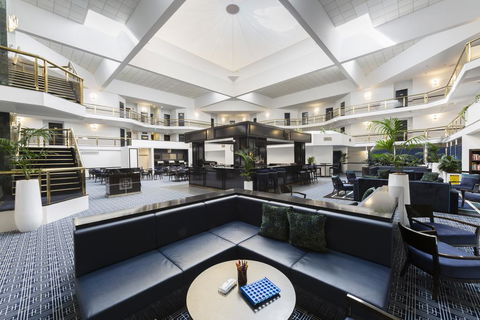 Ramada Diplomat Canberra - eAccommodation 3
