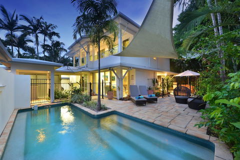 Reef Villa Port Douglas - eAccommodation 0