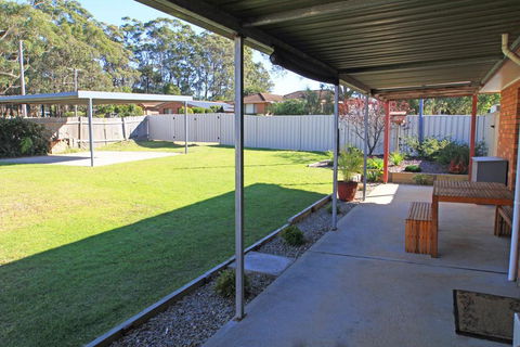 Relax And Unwind In Badgee - eAccommodation 1