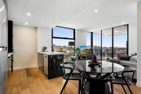 Resort-style Apartment With Balcony, Pool And Gym - eAccommodation 0