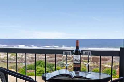 Right On The Beach @ Moana - eAccommodation 1