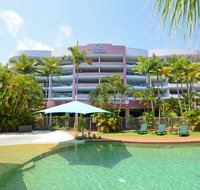 Riviera Resort - eAccommodation